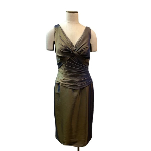 Jade Deep Green With Blue iridescent blue Sleeveless Dress - Picture 1 of 3